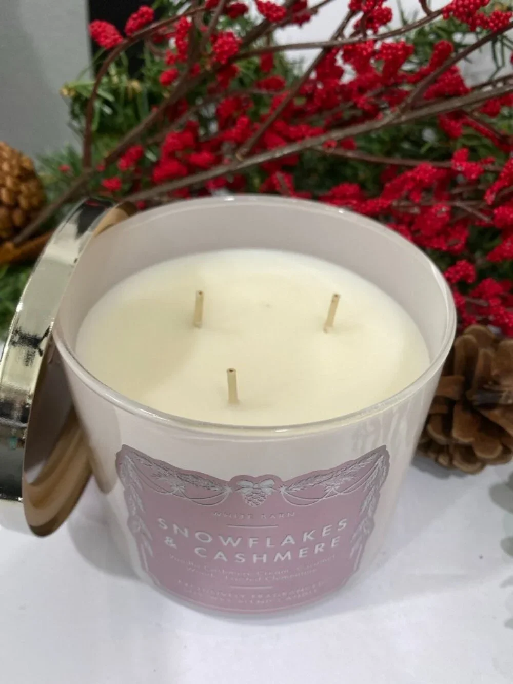 “Snowflakes & Cashmere” Bath & Body Works New 3 Wick Candle